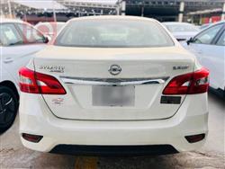 نيسان سنترا